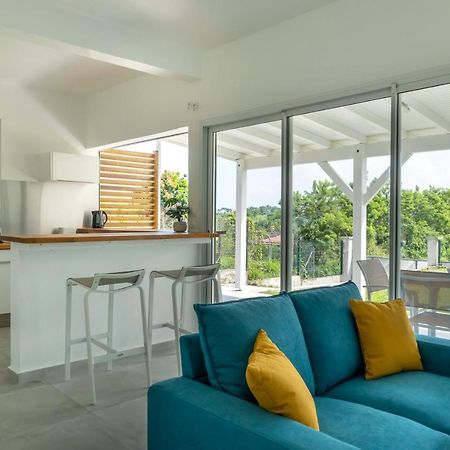 Superbe Appartement Avec Terrasse Vue Nature - Julyan House Petit-Bourg Extérieur photo